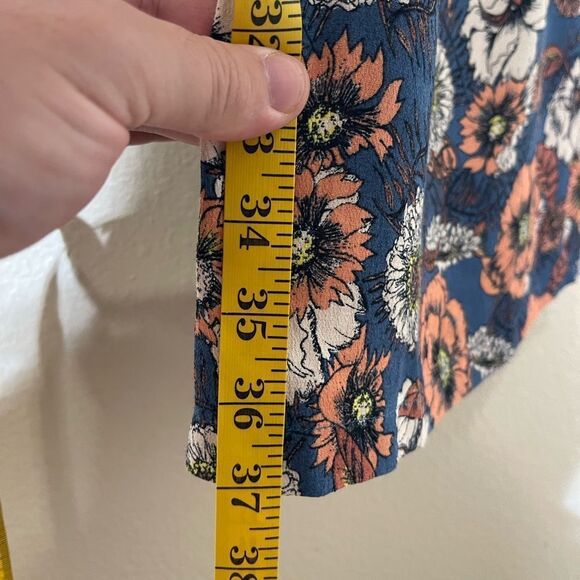 Sold  - Picture 5 of 7